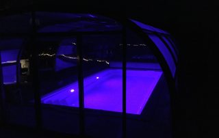 Pool_bei_Nacht